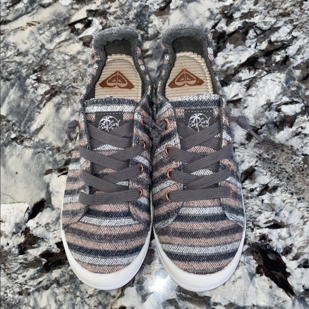 Roxy sneakers
